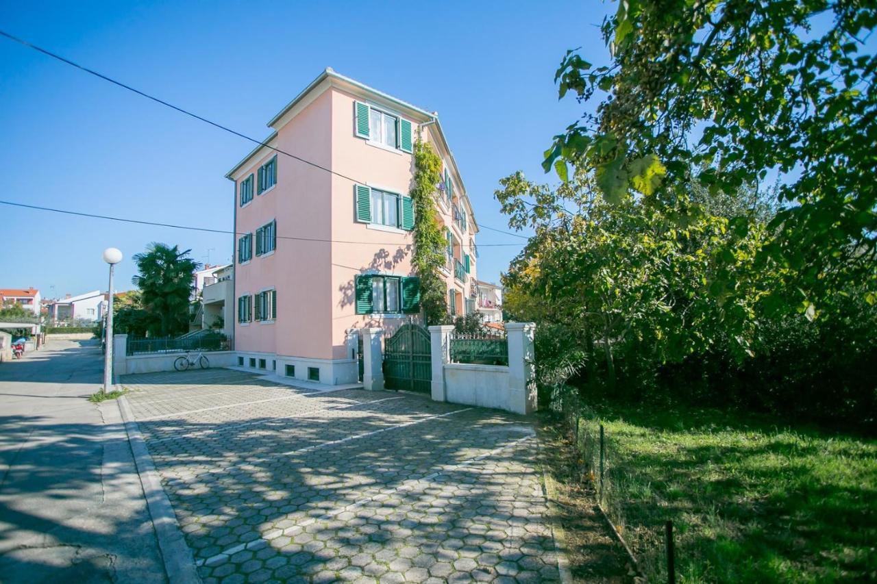 Villa Mareonda - Apartments Sussurro Ρόβινι Εξωτερικό φωτογραφία